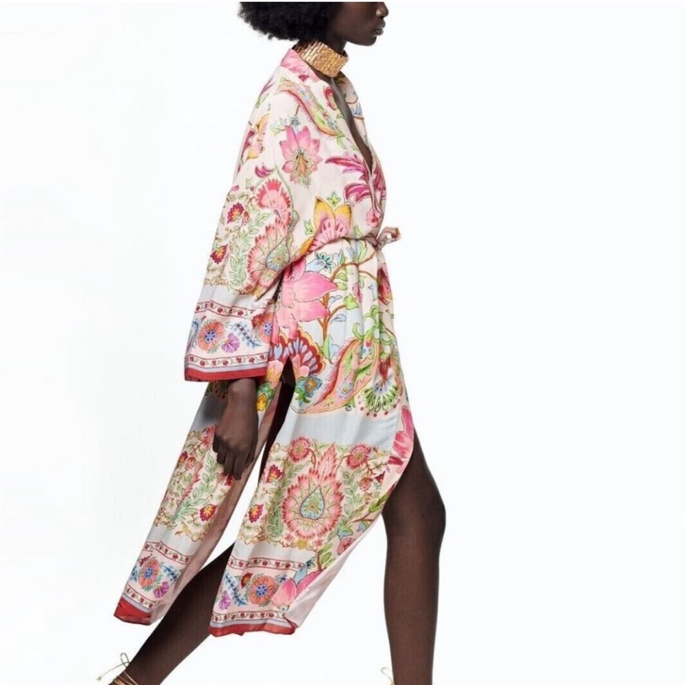 💕 ZARA printed kimono with belt floral robe NEW blogger favorite oversized